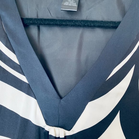 Dress 100% Silk Geometric Pattern - Picture 4 of 12